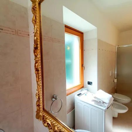 Apartment Domus Incantus Malcesine
